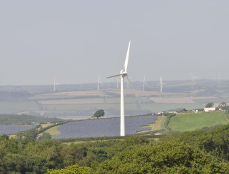 Minister urges ‘much greater development’ of solar on factories and homes Image