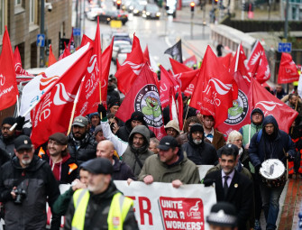 Birmingham bin collection services suspended as agency staff join picket lines Image