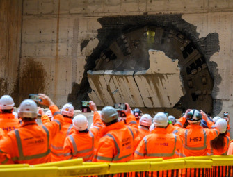 HS2 digs final deep tunnel between London and Birmingham Image