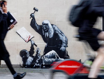 Banksy artwork to be removed from Royal Courts of Justice Image