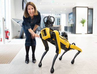 Government confirms £55bn boost for science and tech research and development Image