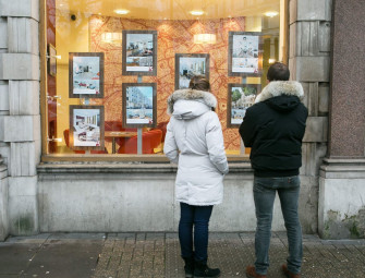 House prices increased by 2.5% in November despite Budget concerns Image