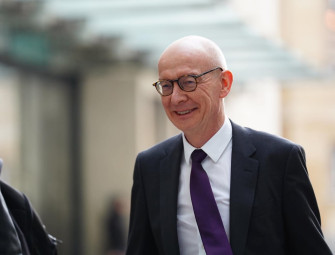 Procurement rules set to be overhauled as ministers lay out infrastructure plans Image