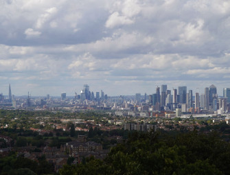 Proportion of Londoners buying homes outside capital drops – study Image