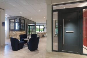 Origin: Why you should use a showroom Image