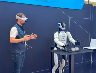 Filling the Gaps: Robots Close the Loop for Digital Twins Image