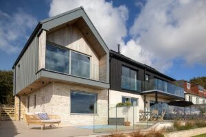 Catnic Urban roofing and cladding transforms coastal house extension Image