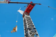 More cranes rise up across Australia Image