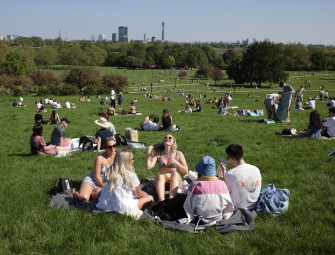 Which London Underground and Overground stations and lines are closed this Bank Holiday weekend? Image