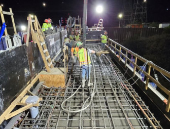 Kentucky Lock Addition Team Reaches Milestone With First Downstream Monolith Completion Image