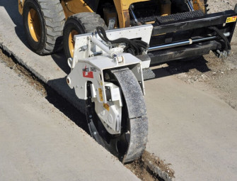 Specialised equipment for reliable road maintenance Image