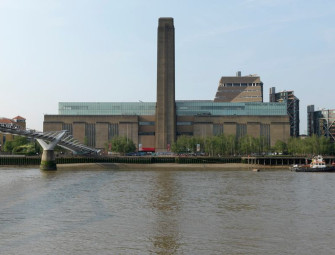 Tate Modern to open until 9pm on Fridays and Saturdays in bid to reclaim lost visitors Image