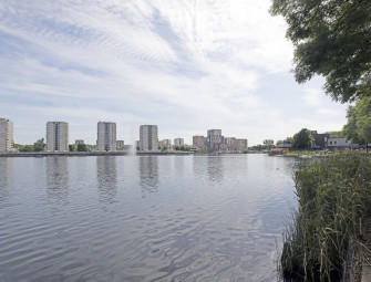 London needs more new towns such as Thamesmead to hit its housing targets Image