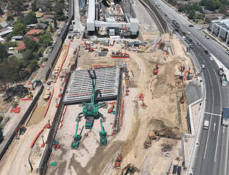North East Link bridge takes shape Image