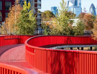 Asif Khan adds sinuous public boardwalk to south London’s Canada Dock Image