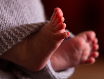 NHS programme to reduce brain injuries in childbirth to be rolled out nationally Image
