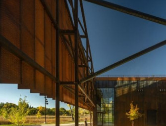 CLB Architects converts former Kmart building into manufacturing facility Image