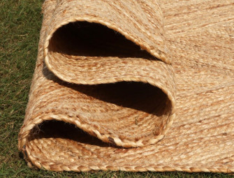 Spray Cork vs. Traditional Insulation: What UK Homeowners Need to Know Image