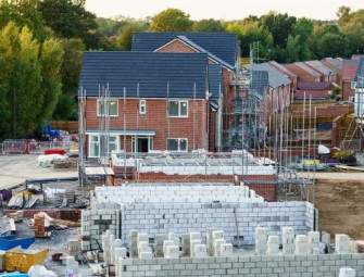 Housing Minister confirms £3bn credit guarantees for housebuilders Image