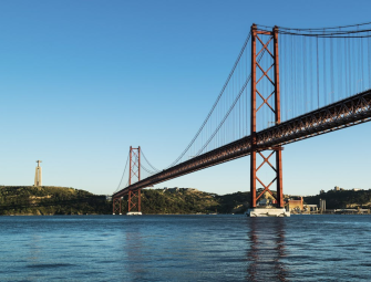 Make Your Global Move Simple: How to Start a New Life Abroad Image