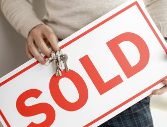 How UK Estate Agencies Can Thrive in a Digital-First World  Image