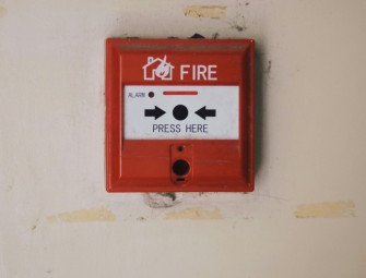 5 Warning Signs Your Home’s Sprinkler System Needs Immediate Attention Image