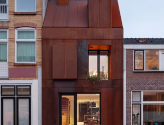 Ten Corten-steel homes with eye-catching rusty facades Image