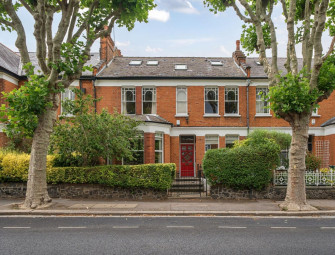 What does a mansion look like in London? £2m homes that will be liable for Reeves surcharge from 2028 Image