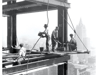 The ‘Race Into the Sky’ That Built the Empire State Building Image