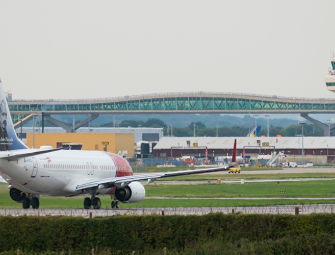 Gatwick expansion ‘makes no economic or ethical sense’ say challengers Image