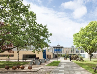 Siemens pairs up with University of Kent to halve its C02 emissions Image